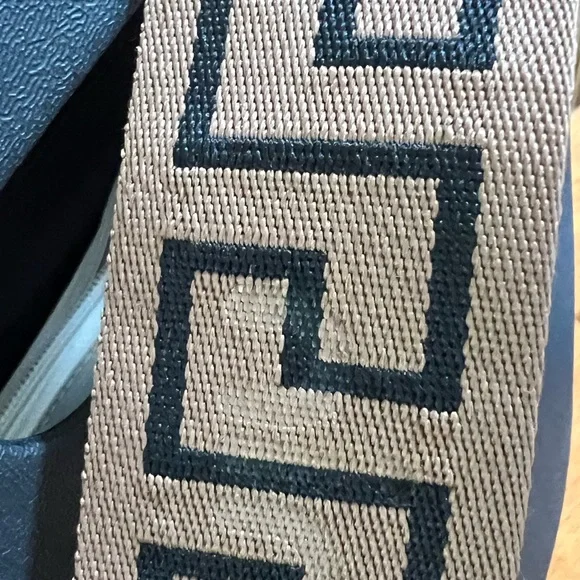 nim Design Black Bucket Bag with Geometric Strap & Removable Pouch - Picture 14 of 16